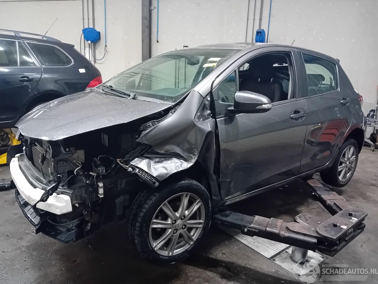 Toyota Yaris Yaris III (P13) Hatchback 1.33 16V Dual VVT-I (1NRFE) [73kW]  (09-2011=
/09-2020)