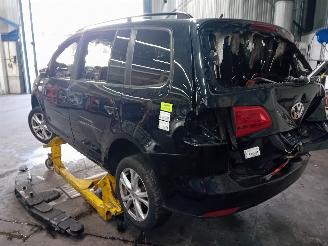 Volkswagen Touran Touran (1T3) MPV 1.4 16V TSI 140 (CAVC) [103kW]  (05-2010/05-2015) picture 4