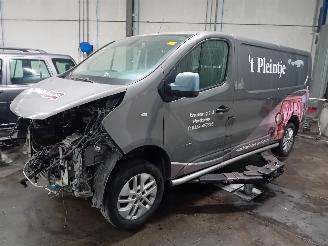 demontáž osobní automobily Opel Vivaro Vivaro Van 1.6 CDTI BiTurbo 140 (R9M-450(R9M-D4)) [103kW]  (06-2014/12=
-2019) 2015