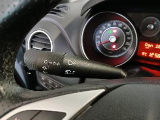 Fiat Punto Punto III (199) Hatchback 0.9 TwinAir (312.A.2000) [63kW]  (03-2012/..=
=2E) picture 13