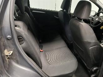 Fiat Punto Punto III (199) Hatchback 0.9 TwinAir (312.A.2000) [63kW]  (03-2012/..=
=2E) picture 9