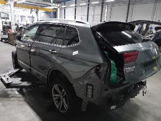 Volkswagen Tiguan Tiguan Allspace (BW2) SUV 1.5 TSI 16V Evo BlueMotion Technology (DADA)=
 [110kW]  (09-2018/...) picture 4