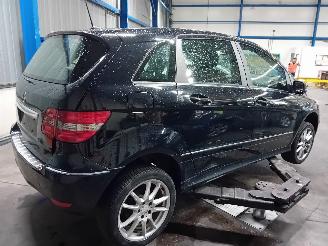 Mercedes B-klasse B (W245) Hatchback 2.0 B-180 CDI 16_V (OM640.940) [80kW]  (03-2005/09-=
2011) picture 3