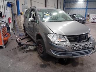 Volkswagen Touran Touran (1T1/T2) MPV 1.4 16V TSI 140 (BMY) [103kW]  (02-2006/05-2010) picture 2