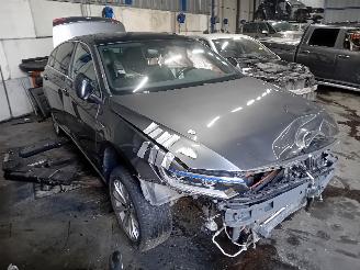 Volkswagen Passat Passat (3G2) Sedan 1.4 GTE Hybrid 16V (CUKC) [160kW]  (06-2015/03-2024=
) picture 2