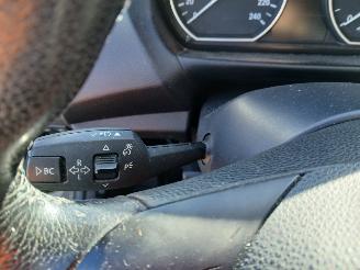 BMW 1-serie 1 serie (E87/87N) Hatchback 5-drs 116i 1.6 16V (N45-B16A) [85kW]  (06-=
2004/06-2011) picture 12