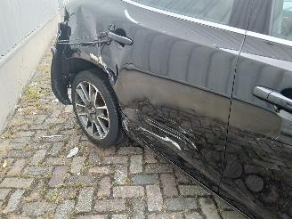 Volvo V-40 V40 (MV) Hatchback 5-drs 2.0 D2 16V (D4204T8(Euro 6b)) [88kW]  (02-201=
5/08-2019) picture 33