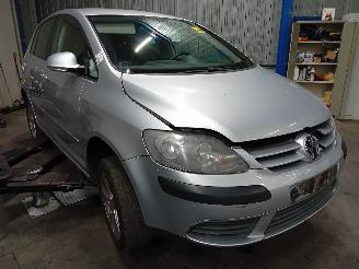 Volkswagen Golf Golf Plus (5M1/1KP) MPV 1.6 FSI 16V (BLF(Euro 4)) [85kW]  (12-2004/05-=
2008) picture 2