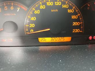 Honda Fr-v FR-V (BE) MPV 1.7 16V (D17A2) [92kW]  (02-2005/12-2006) picture 2