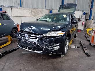 Vrakbiler auto Ford Mondeo Mondeo IV Hatchback 1.6 EcoBoost 16V (JTBA(Euro 5)) [118kW]  (11-2010/=
12-2014) 2011/8