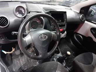 Toyota Aygo Aygo (B10) Hatchback 1.0 12V VVT-i (1KR-FE) [50kW]  (07-2005/05-2014) picture 5