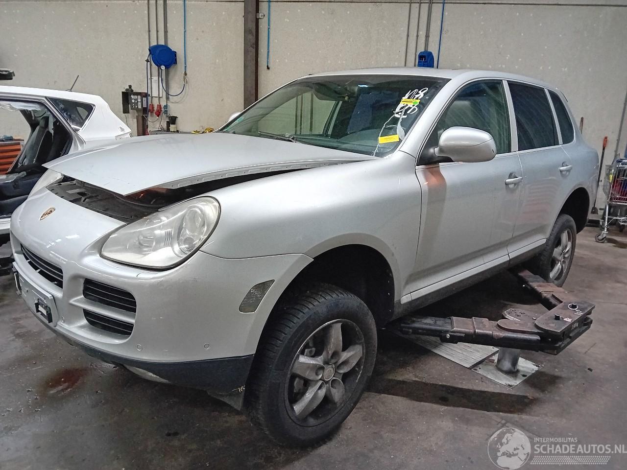 Porsche Cayenne Cayenne (9PA) SUV 4.5 S V8 32V (M48.00) [250kW]  (09-2002/09-2007)