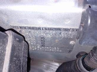 Toyota Rav-4 RAV4 (A2) Terreinwagen 1.8 16V VVT-i 4x2 (1ZZFE) [92kW]  (08-2000/11-2=
005) picture 6