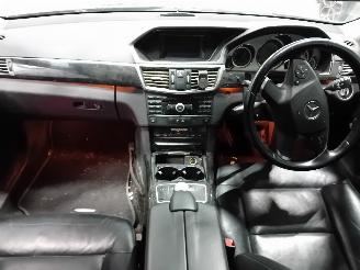 Mercedes E-klasse E (W212) Sedan E-350 CDI BlueEfficiency 3.0 V6 24V (OM642.852) [195kW]=
  (03-2011/12-2015) picture 5