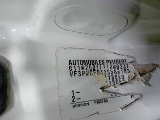 Peugeot 107 107 Hatchback 1.0 12V (384F(1KR)) [50kW]  (06-2005/05-2014) picture 6