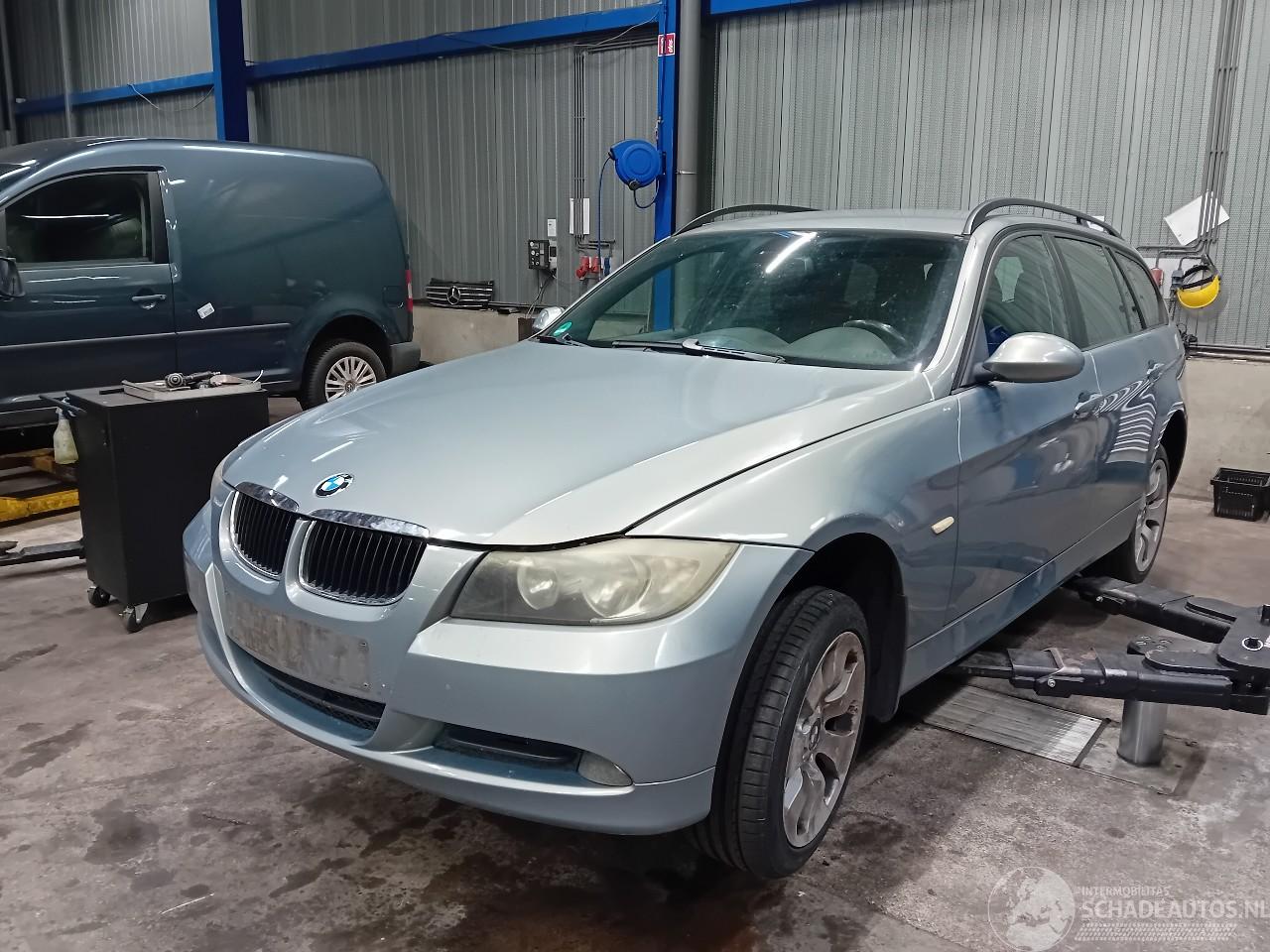 BMW 3-serie 3 serie Touring (E91) Combi 320i 16V (N43-B20A) [125kW]  (02-2007/12-2=
012)