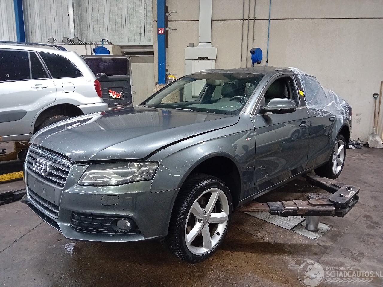 Audi A4 A4 Avant (B8) Combi 2.0 TFSI 16V (CDNB(Euro 5)) [132kW]  (06-2008/12-2=
015)