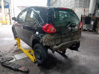 Toyota Aygo Aygo (B10) Hatchback 1.0 12V VVT-i (1KR-FE) [50kW]  (07-2005/05-2014) picture 4