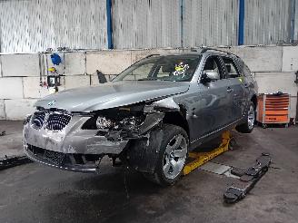 Salvage car BMW 5-serie 5 serie Touring (E61) Combi 523i 24V (N53-B25A) [140kW]  (01-2007/09-2=
010) 2007