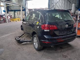 Volkswagen Golf Golf Sportsvan (AUVS) MPV 1.0 TSI 12V BlueMotion Technology (CHZD) [85=
kW]  (05-2015/12-2021) picture 4