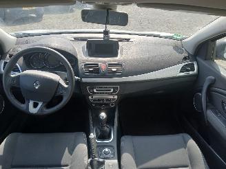 Renault Mégane Megane III Berline (BZ) Hatchback 5-drs 1.4 16V TCe 130 (H4J-700(H4J-A=
7)) [96kW]  (04-2009/02-2016) picture 11