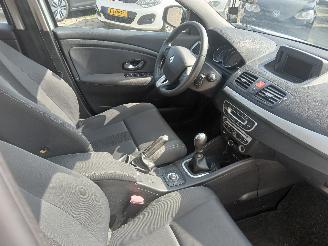 Renault Mégane Megane III Berline (BZ) Hatchback 5-drs 1.4 16V TCe 130 (H4J-700(H4J-A=
7)) [96kW]  (04-2009/02-2016) picture 8