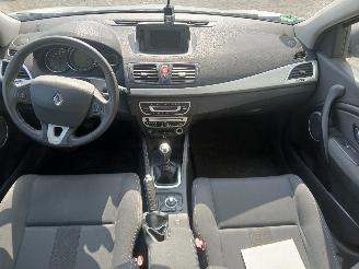 Renault Mégane Megane III Berline (BZ) Hatchback 5-drs 1.4 16V TCe 130 (H4J-700(H4J-A=
7)) [96kW]  (04-2009/02-2016) picture 10