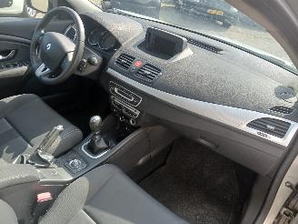 Renault Mégane Megane III Berline (BZ) Hatchback 5-drs 1.4 16V TCe 130 (H4J-700(H4J-A=
7)) [96kW]  (04-2009/02-2016) picture 7