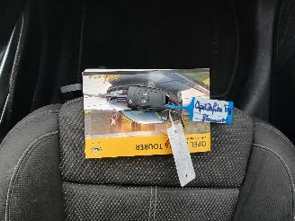 Opel Zafira Zafira Tourer (P12) MPV 1.4 Turbo 16V ecoFLEX (A14NET(Euro 5)) [88kW] =
 (10-2011/06-2014) picture 21