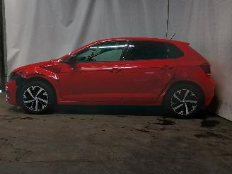 Volkswagen Polo Polo VI (AW1) Hatchback 5-drs 1.0 MPi 12V (CHYC) [48kW]  (06-2017/02-2=
020) picture 4