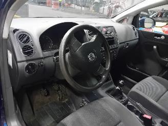 Volkswagen Golf Golf Plus (5M1/1KP) MPV 1.4 16V (BCA) [55kW]  (01-2005/11-2006) picture 5