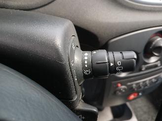 Renault Clio Clio III Estate/Grandtour (KR) Combi 1.2 16V TCE 100 (D4F-784(D4F-H7))=
 [74kW]  (11-2007/12-2012) picture 16