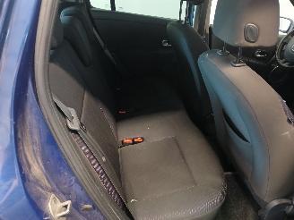 Renault Clio Clio III Estate/Grandtour (KR) Combi 1.2 16V TCE 100 (D4F-784(D4F-H7))=
 [74kW]  (11-2007/12-2012) picture 10