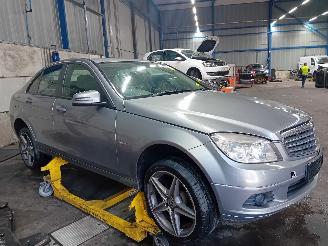 Mercedes C-klasse C (W204) Sedan 2.2 C-200 CDI 16V BlueEFFICIENCY (OM651.913) [100kW]  (=
01-2011/...) picture 2