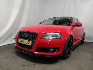 Avarii autoturisme Audi A3 A3 (8P1) Hatchback 3-drs 1.4 TFSI 16V (CAXC) [92kW]  (09-2007/08-2012)= 2009/6