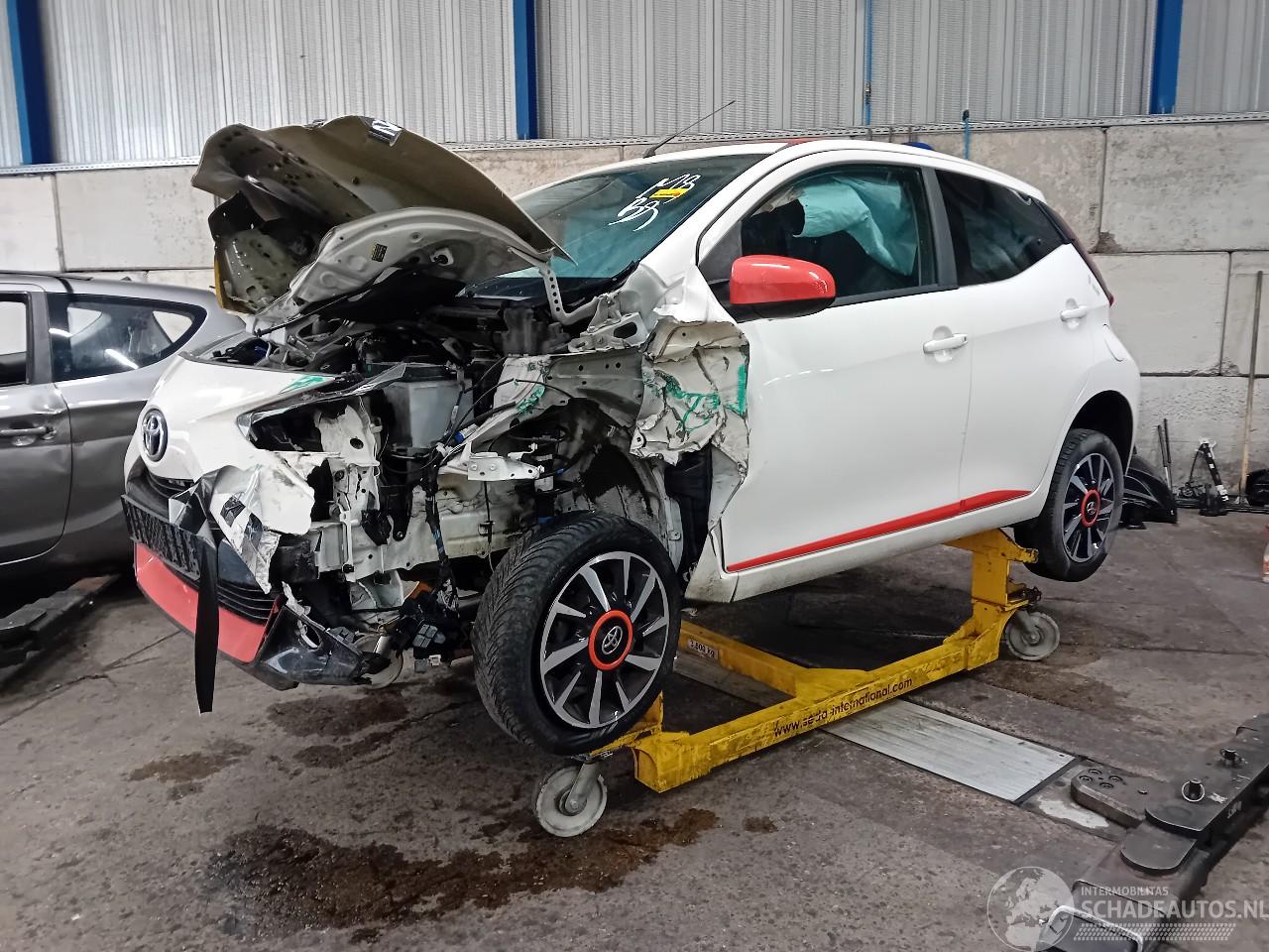 Toyota Aygo Aygo (B40) Hatchback 1.0 12V VVT-i (1KR-FE) [53kW]  (03-2018/...)