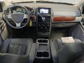 Chrysler Town & Country Voyager/Grand Voyager (RT) MPV 3.8 V6 Grand Voyager (EGH) [142kW]  (10=
-2007/...) picture 12