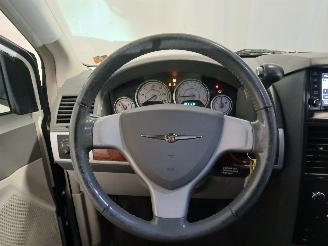 Chrysler Town & Country Voyager/Grand Voyager (RT) MPV 3.8 V6 Grand Voyager (EGH) [142kW]  (10=
-2007/...) picture 19