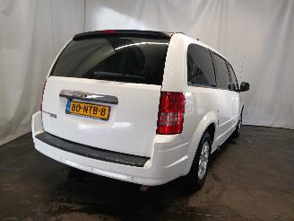 Chrysler Town & Country Voyager/Grand Voyager (RT) MPV 3.8 V6 Grand Voyager (EGH) [142kW]  (10=
-2007/...) picture 5