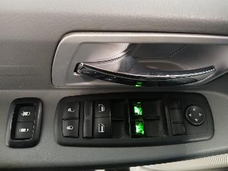 Chrysler Town & Country Voyager/Grand Voyager (RT) MPV 3.8 V6 Grand Voyager (EGH) [142kW]  (10=
-2007/...) picture 14