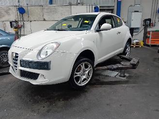 Vrakbiler auto Alfa Romeo MiTo MiTo (955) Hatchback 1.3 JTDm 16V Eco (199.B.4000) [62kW]  (01-2011/12=
-2015) 2011/0
