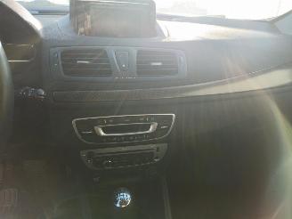 Renault Mégane Megane III Berline (BZ) Hatchback 5-drs 1.2 16V TCE 115 (H5F-400(H5F-A=
4)) [85kW]  (03-2012/02-2016) picture 11