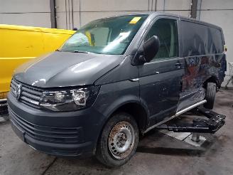 Vrakbiler auto Volkswagen Transporter Transporter T6 Van 2.0 TDI DRF (CXGB) [75kW]  (04-2015/12-2019) 2018/0
