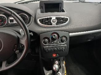 Renault Clio Clio III Estate/Grandtour (KR) Combi 1.2 16V TCE 100 (D4F-784(D4F-H7))=
 [74kW]  (11-2007/12-2012) picture 16
