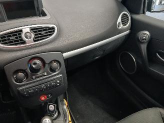 Renault Clio Clio III Estate/Grandtour (KR) Combi 1.2 16V TCE 100 (D4F-784(D4F-H7))=
 [74kW]  (11-2007/12-2012) picture 15