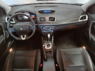 Renault Mégane Megane III Grandtour (KZ) Combi 5-drs 2.0 16V CVT (M4R-F713) [103kW]  =
(05-2009/02-2016) picture 12