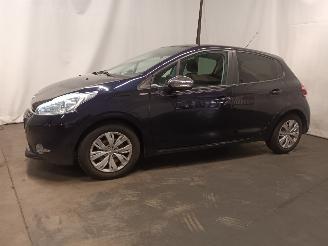Peugeot 208 208 I (CA/CC/CK/CL) Hatchback 1.2 Vti 12V PureTech 82 (EB2F(HMZ)) [60k=
W]  (03-2012/12-2019) picture 4