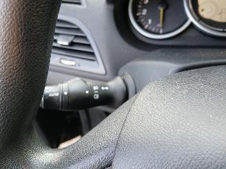 Renault Mégane Megane III Grandtour (KZ) Combi 5-drs 1.5 dCi 90 (K9K-834(K9K-H8)) [66=
kW]  (05-2009/04-2016) picture 16