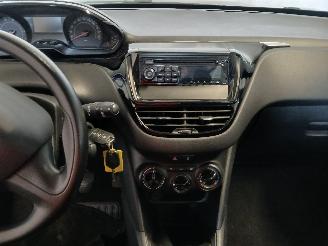 Peugeot 208 208 I (CA/CC/CK/CL) Hatchback 1.0 Vti 12V PureTech (EB0(ZMZ)) [50kW]  =
(03-2012/12-2019) picture 18