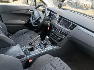 Peugeot 508 508 SW (8E/8U) Combi 1.6 HDiF 16V (DV6C(9HL)) [84kW]  (02-2012/12-2018=
) picture 8
